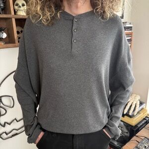 Vintage 2000s Arrow Dark Gray Henley Thermal ~ Size XL
